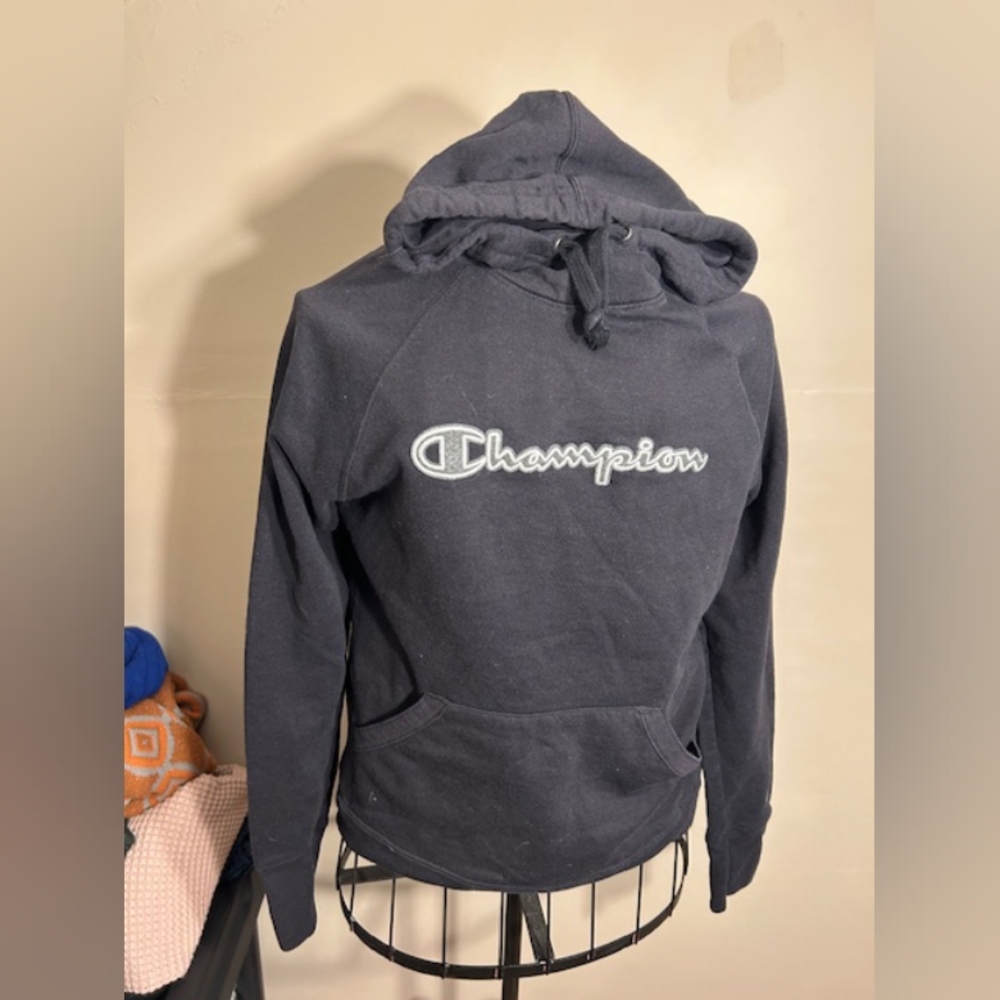 vintage champion size small black  womens active shirt hoodie sweatshirt